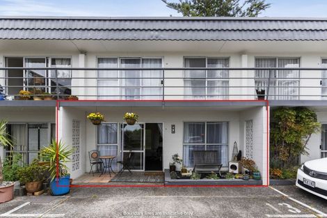 Photo of property in 3/19a Verbena Road, Birkdale, Auckland, 0626