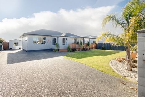 Photo of property in 12 Hinton Road, Taradale, Napier, 4112