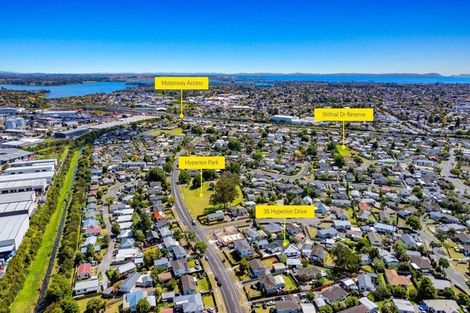 Photo of property in 38a Hyperion Drive, Randwick Park, Auckland, 2105