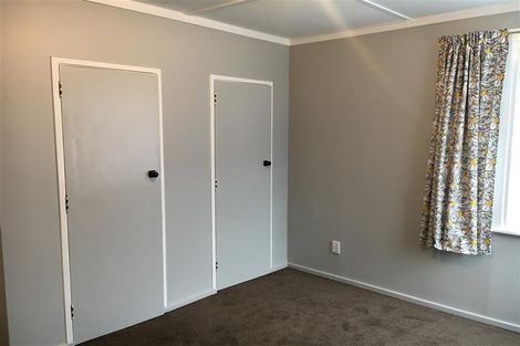 Photo of property in 43 Petherick Street, Taita, Lower Hutt, 5011