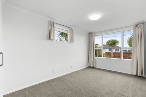 Photo of property in 12 Algidus Street, Sockburn, Christchurch, 8042