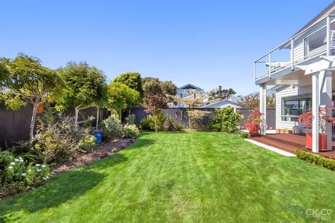 Photo of property in 8d Glen Iris Grove, Woburn, Lower Hutt, 5010