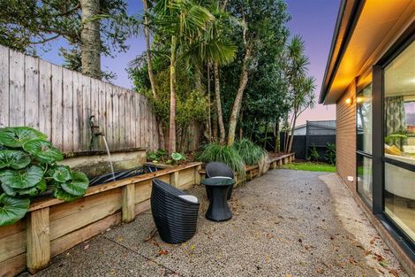 Photo of property in 348b Royal Road, Massey, Auckland, 0614