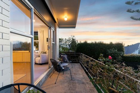 Photo of property in 2/245 Jervois Road, Herne Bay, Auckland, 1011