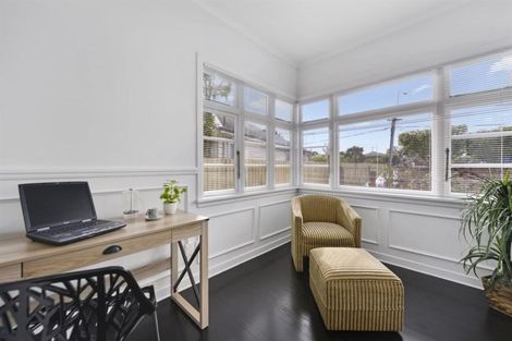 Photo of property in 139 Wilsons Road, Saint Martins, Christchurch, 8022