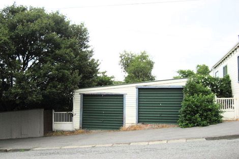 Photo of property in 5 Voelas Road, Lyttelton, 8082