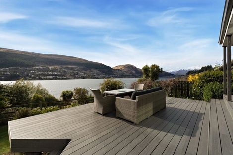 Photo of property in 379 Peninsula Road, Kelvin Heights, Queenstown, 9300