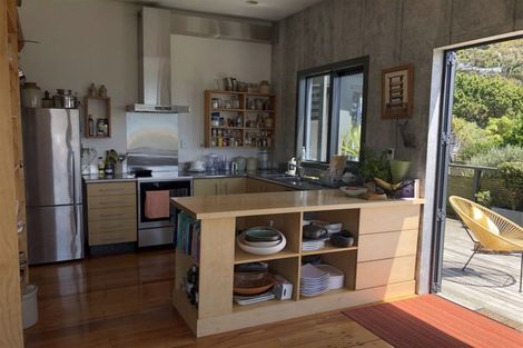 Photo of property in 46 Rodrigo Road, Kilbirnie, Wellington, 6022