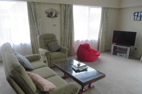 Photo of property in 2/32 Norwich Street, Stoke, Nelson, 7011