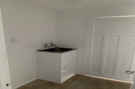 Photo of property in 132 Finlayson Avenue, Clendon Park, Auckland, 2103