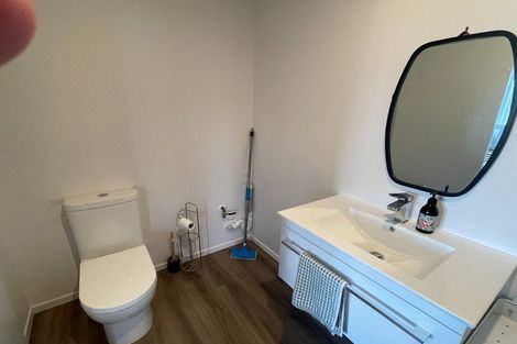 Photo of property in 10 Highbury Road, Highbury, Wellington, 6012