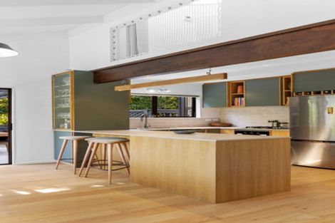 Photo of property in 9 Shalamar Drive, Cashmere, Christchurch, 8022