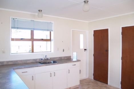 Photo of property in 3 Knights Grove, Otaki, 5512