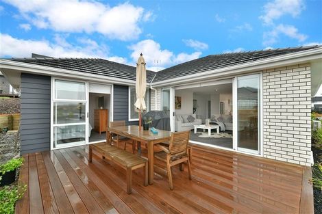 Photo of property in 6 Kiwa Crescent, Gulf Harbour, Whangaparaoa, 0930