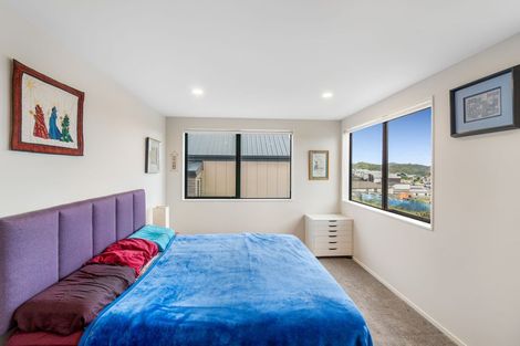 Photo of property in 11 Sunnyheights Road, Orewa, 0931