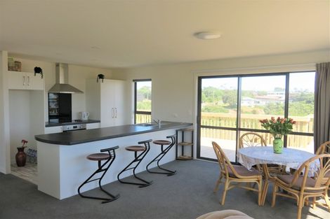 Photo of property in 33 Sunset Drive, Baylys Beach, Dargaville, 0377