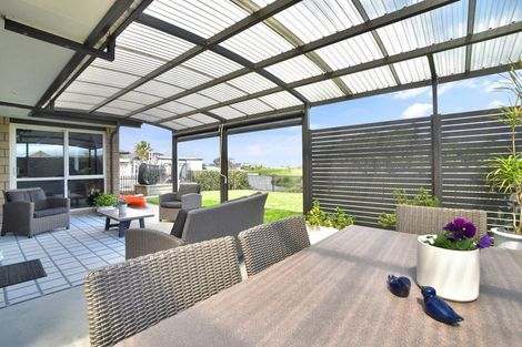 Photo of property in 39 Montia Close, Papamoa Beach, Papamoa, 3118