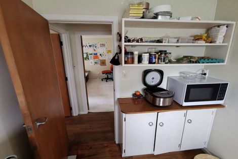 Photo of property in 103 Ennis Avenue, Pakuranga Heights, Auckland, 2010