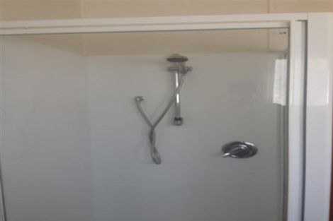 Photo of property in 42 Helvetia Road, Pukekohe, 2120