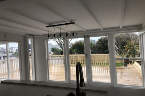 Photo of property in 9a Rogan Street, Mount Roskill, Auckland, 1041