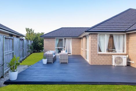 Photo of property in 15 Chalgrove Road, Huntington, Hamilton, 3210