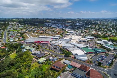 Photo of property in 747d Whangaparaoa Road, Stanmore Bay, Whangaparaoa, 0930