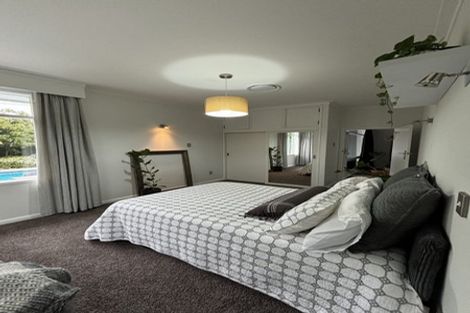 Photo of property in 27 Phoenix Avenue, Hokowhitu, Palmerston North, 4410