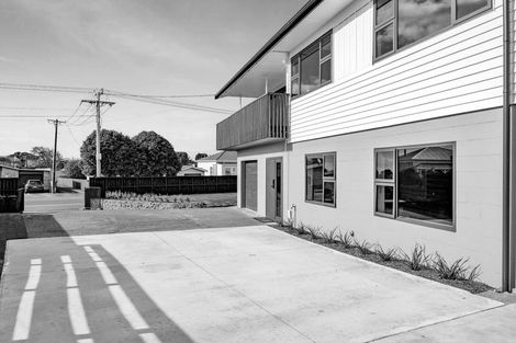 Photo of property in 35 Collins Street, Hawera, 4610