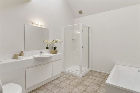 Photo of property in 2/110 Nayland Street, Sumner, Christchurch, 8081