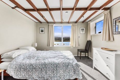 Photo of property in 1 View Road, Houghton Bay, Wellington, 6023