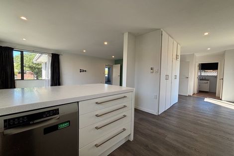 Photo of property in 48 Inwoods Road, Parklands, Christchurch, 8083