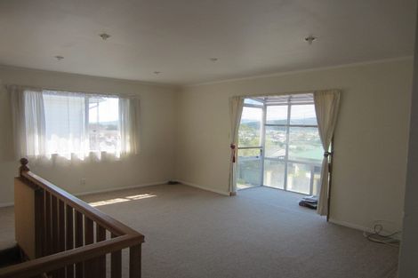 Photo of property in 58 Fyvie Avenue, Tawa, Wellington, 5028