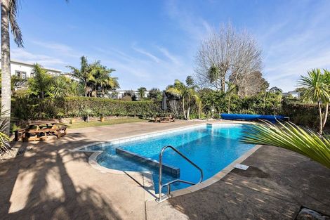 Photo of property in The Grange, 25/92 Bush Road, Albany, Auckland, 0632