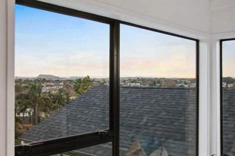 Photo of property in 20 Cherry Road, Bucklands Beach, Auckland, 2014