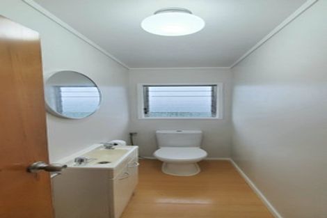 Photo of property in 2/192 Glamorgan Drive, Torbay, Auckland, 0630