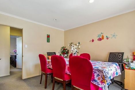 Photo of property in 1 Cairnsvale Rise, Manurewa, Auckland, 2105