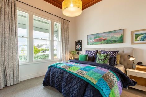 Photo of property in 16 York Street, Dannevirke, 4930