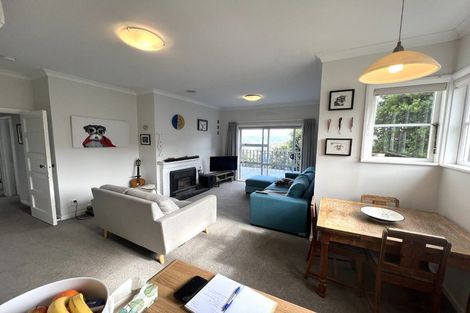 Photo of property in 102 Tannadyce Street, Strathmore Park, Wellington, 6022