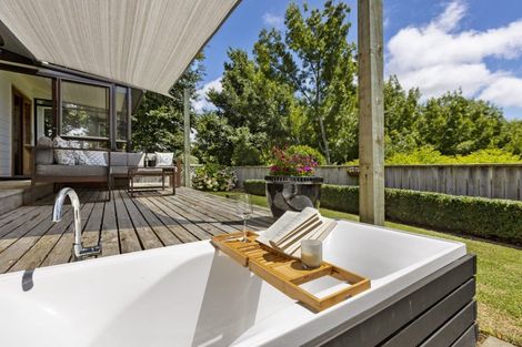 Photo of property in 192 Mangorei Road, Merrilands, New Plymouth, 4312