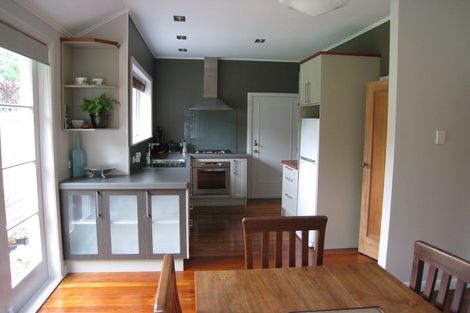 Photo of property in 46 Sunshine Avenue, Karori, Wellington, 6012