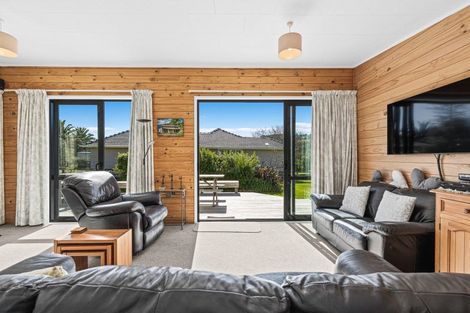 Photo of property in 21 Bathgate Road, Pakiri, Wellsford, 0972