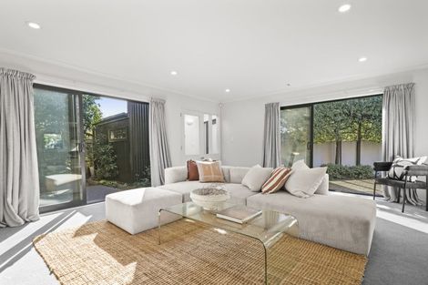 Photo of property in 3/48 Mcfaddens Road, St Albans, Christchurch, 8052