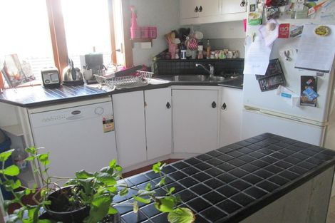 Photo of property in 25 Tiller Close, Kelvin Grove, Palmerston North, 4414