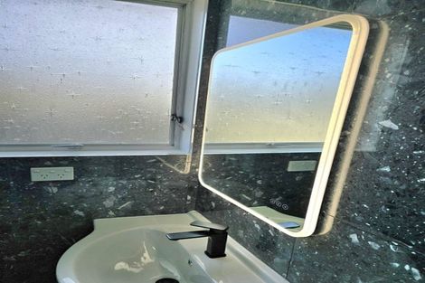 Photo of property in 18 Maida Vale, Manurewa, Auckland, 2102