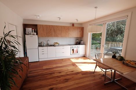 Photo of property in 3 Manley Terrace, Newtown, Wellington, 6021