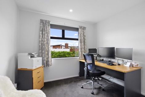 Photo of property in 71 Aviemore Drive, Marshland, Christchurch, 8083