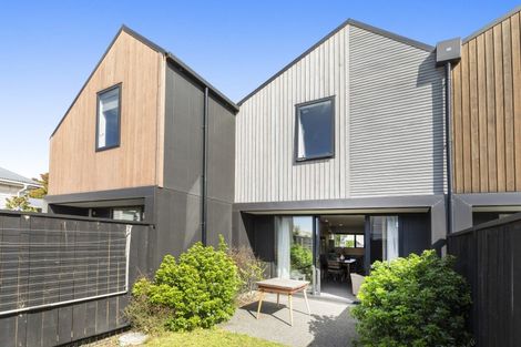 Photo of property in 5/6 Trent Street, Linwood, Christchurch, 8011