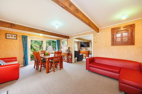 Photo of property in 17 Tilbury Avenue, Hokowhitu, Palmerston North, 4410