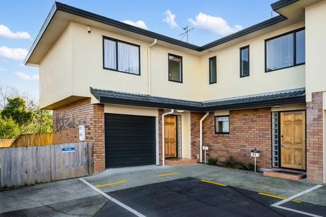 Photo of property in 16/2 Arawa Street, New Lynn, Auckland, 0600