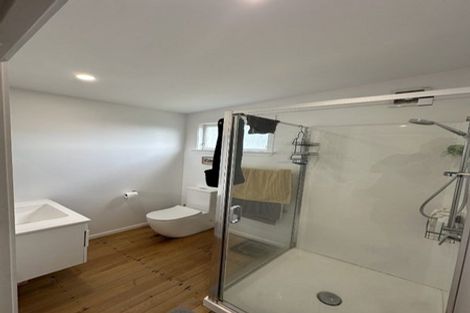 Photo of property in 4 Poplar Road, Stanmore Bay, Whangaparaoa, 0932